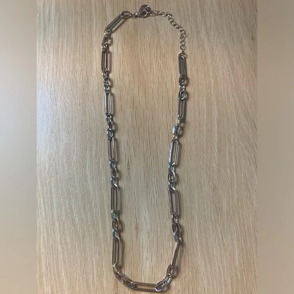 NWOT MARLYN SCHIFF PAPERLINK CHAIN NECKLACE - Picture 3 of 4